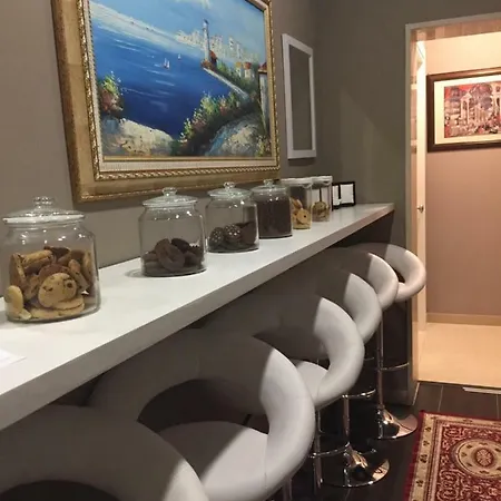 Oda ve Kahvaltı Musicol Palace *
